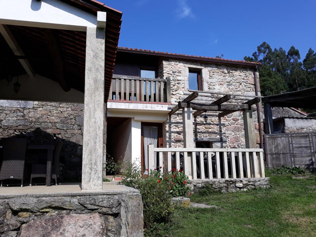 Villa Casas Lucas - Carleo à Outes Extérieur photo